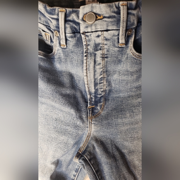 GOOD AMERICAN ANKLE SKINNY JEANS 6 28 LIGHT WASH SUPER STRETCH SEXY BUTT - Picture 4 of 6